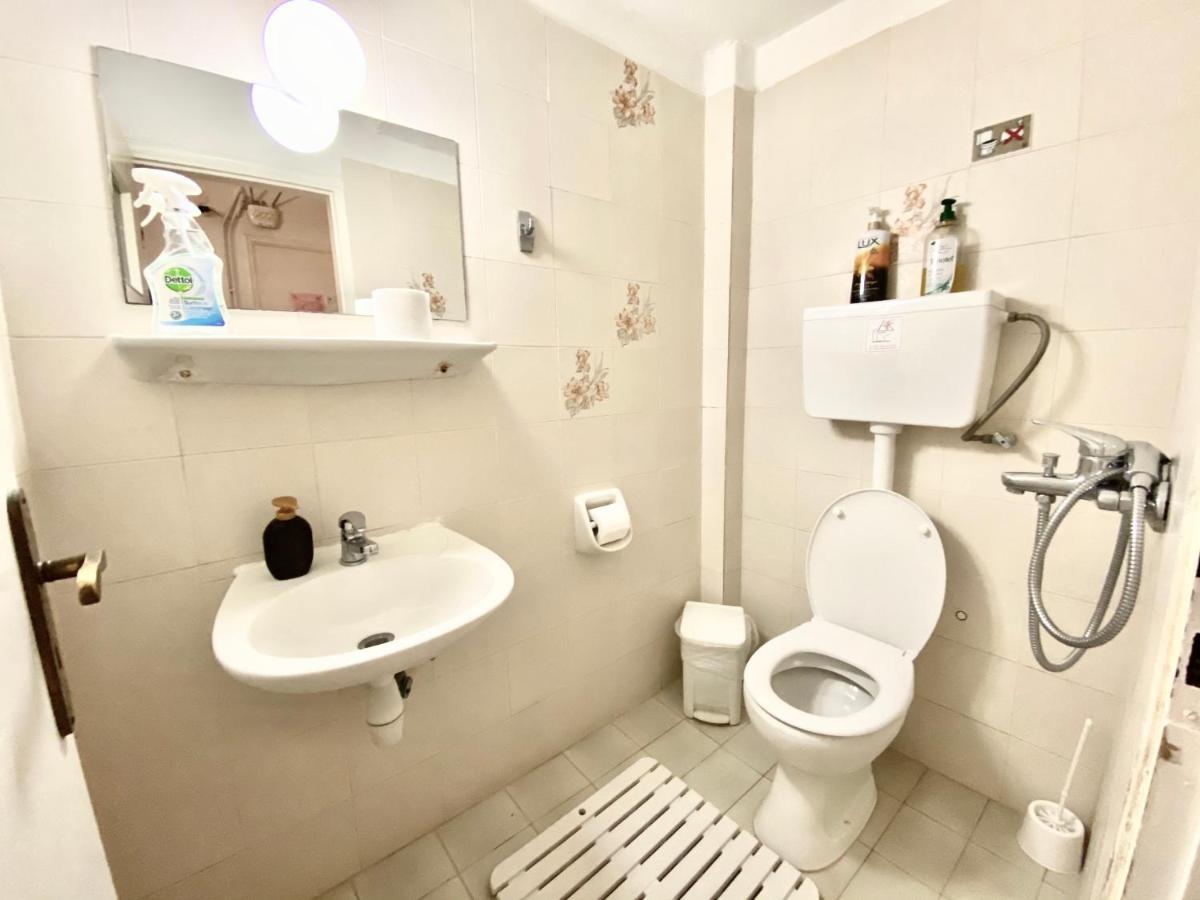 Eleutheria Rooms Igoumenitsa Exterior photo